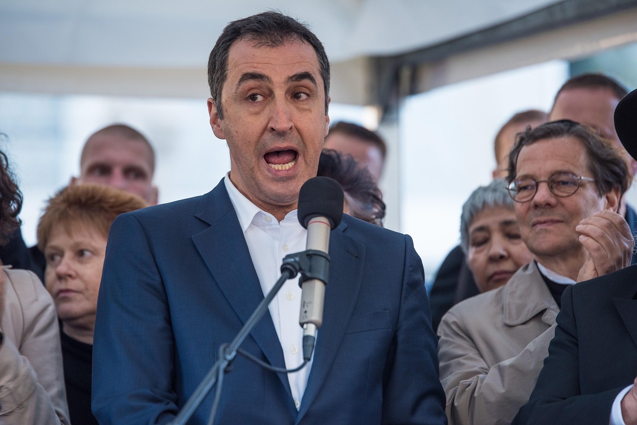 Nöroloji Duayeni Prof. Dr. Coşkun Özdemir Vefat Etti
