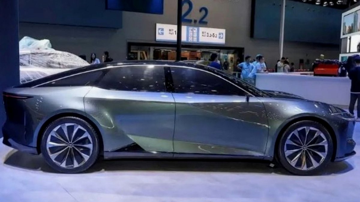 Tesla'ya rakip araç satışa çıktı! 1 saatte sipariş rekoru kırdı
