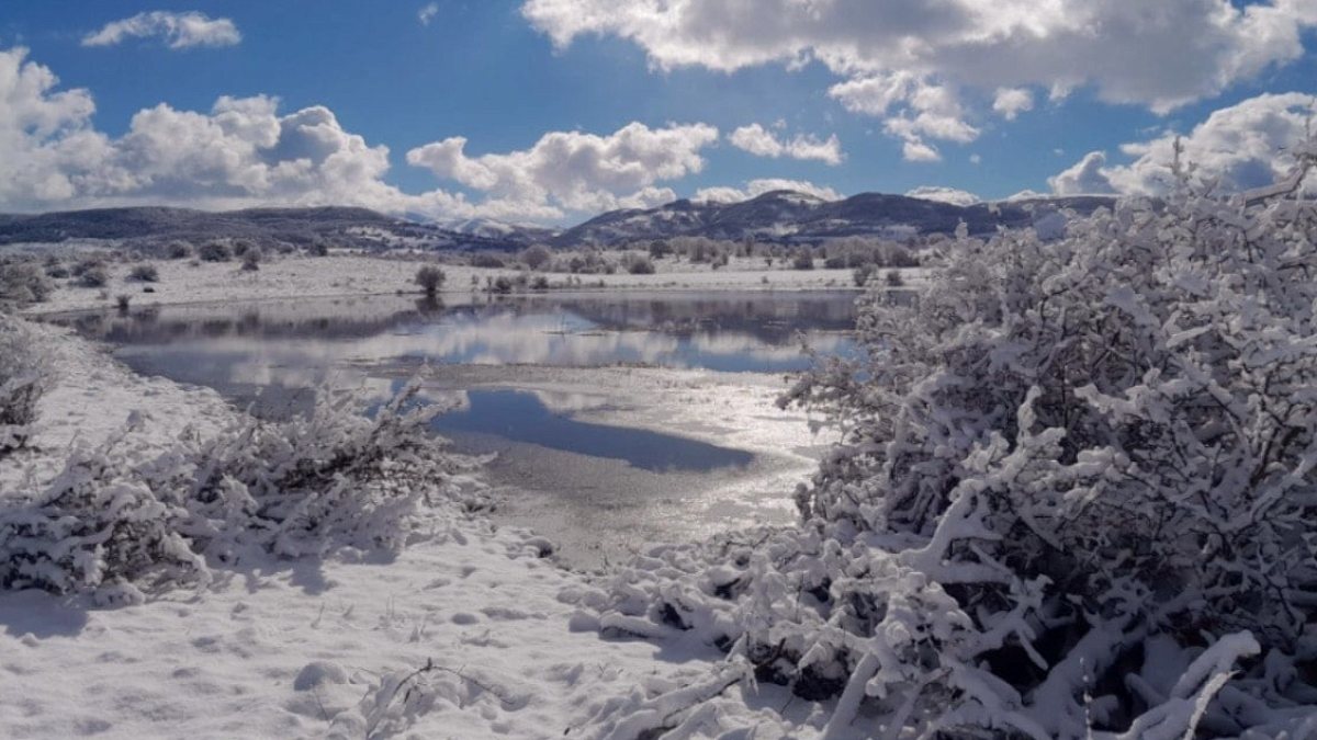 Doğu Karadeniz’de nisan ayında kar yağdı