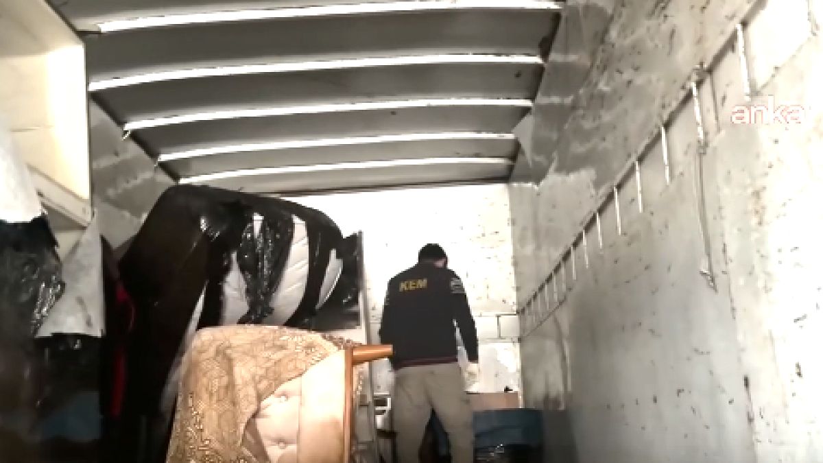 Van'da 74 kilo uyuşturucu madde yakaladılar