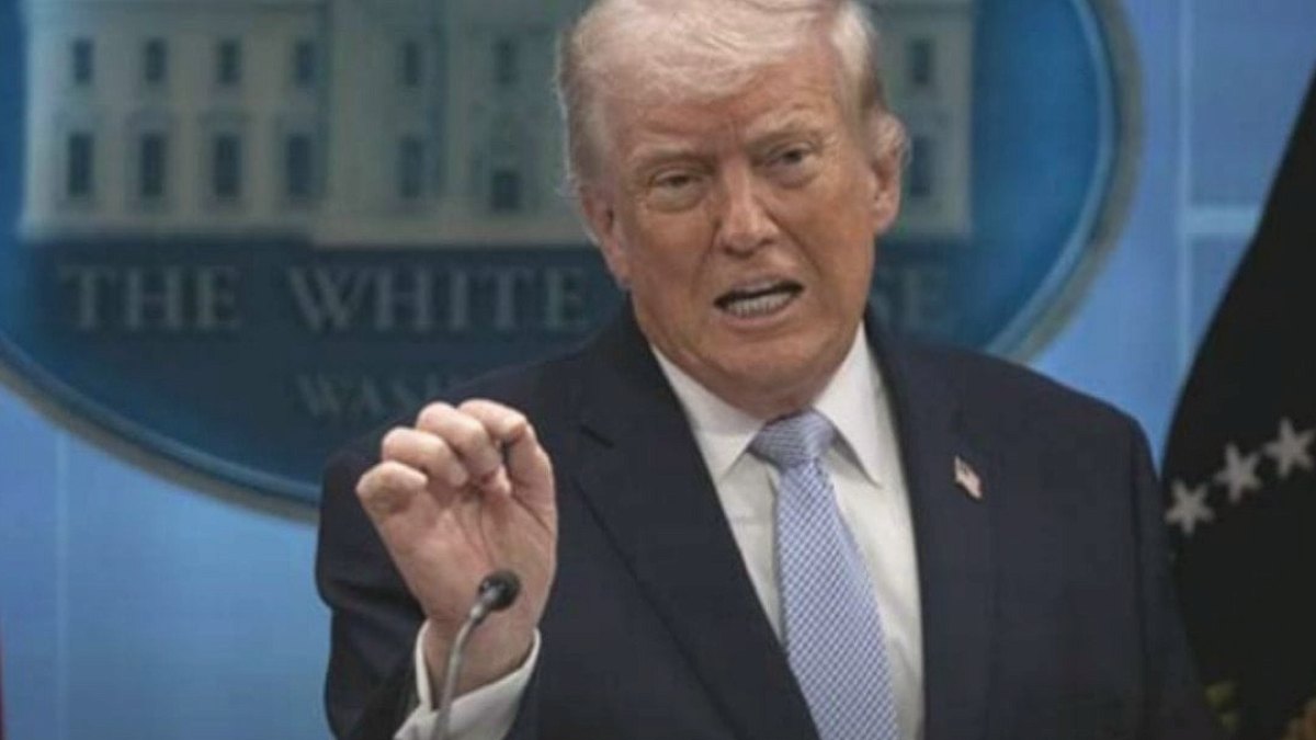 Son dakika...Trump'tan Hürmüz ablukası sonrası yeni açıklama!