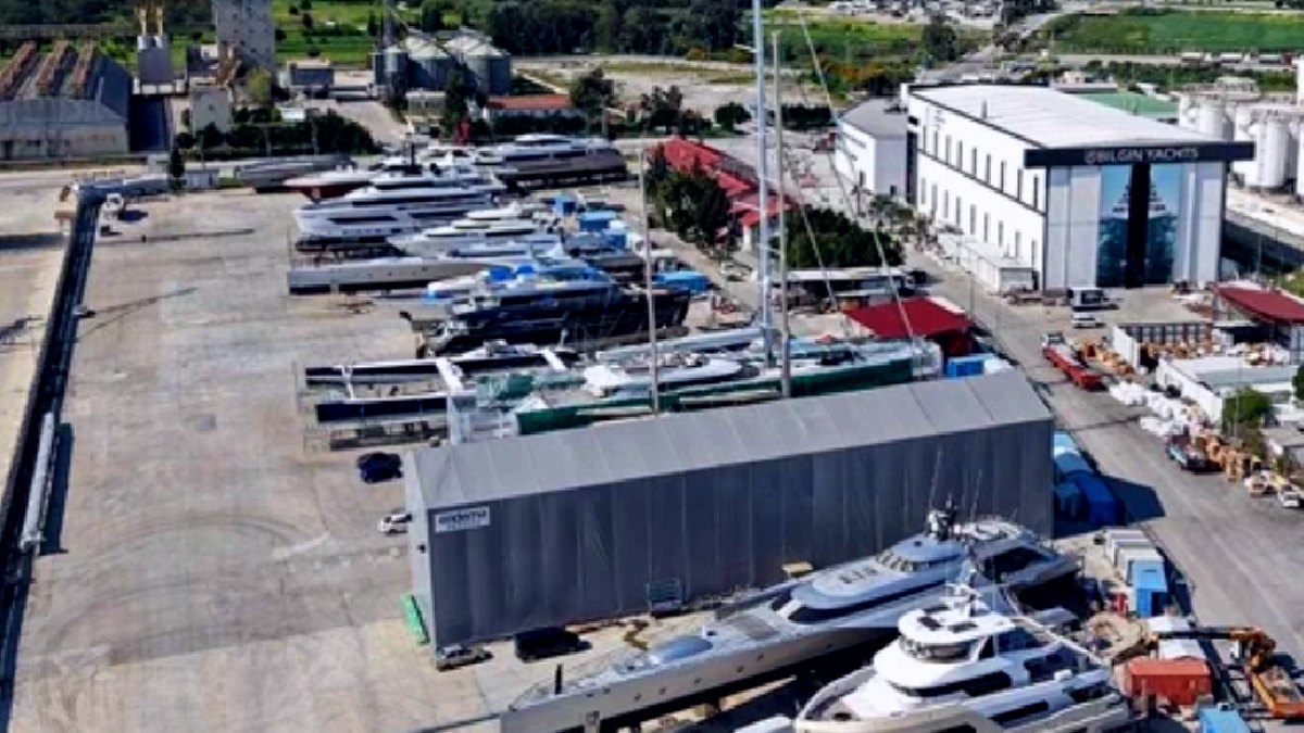 Dünyada sadece 2 tane var biri Antalya'ya geldi: Gören uzay mekiği sanıyor
