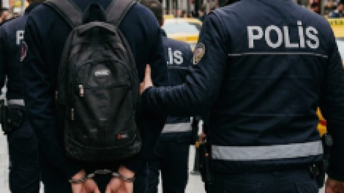Sınıf grubuna katliam mesajları atan öğrencinin ifadesi ortaya çıktı! "Şaka yapmak" istemiş!