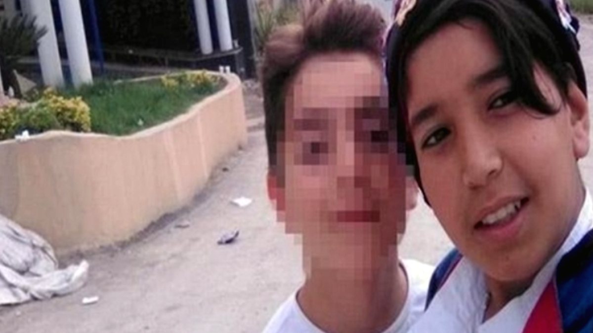 8 yıl önce işlenen tüfekli cinayete bastonlu canlandırma