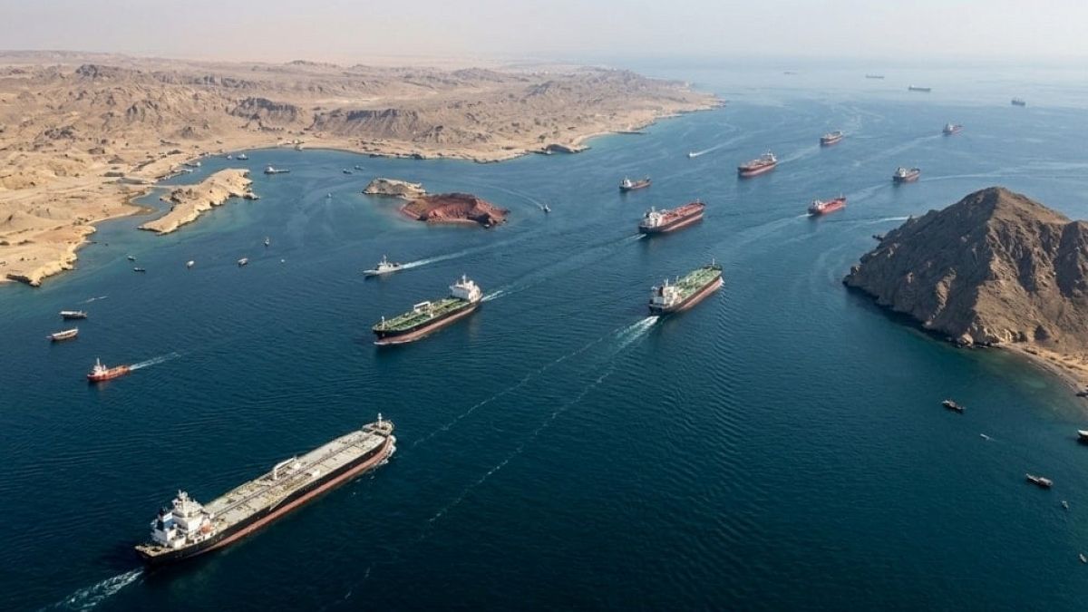Küresel enerji koridorunda "abluka" restleşmesi: Katar'ın LNG devleri yola çıktı