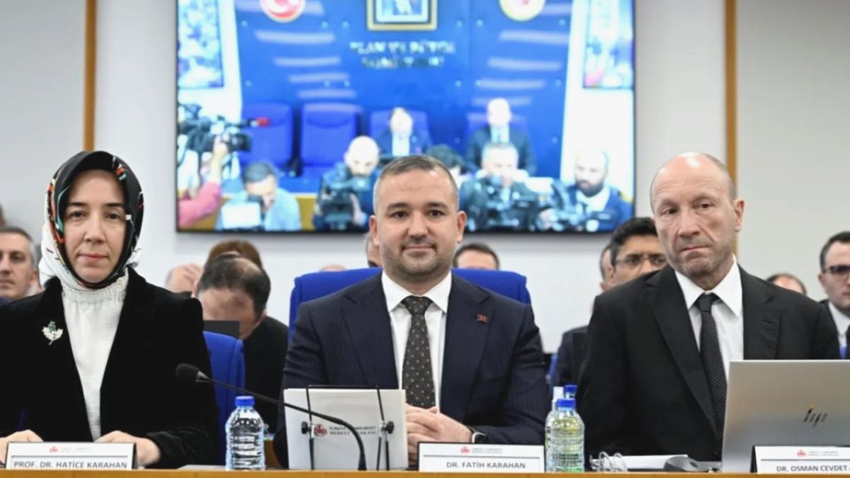 Rezervler toparlandı, faiz artışı beklentisi zayıfladı