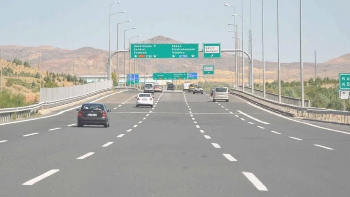 Ücretsiz çevreyolları da şirketlere satılacak