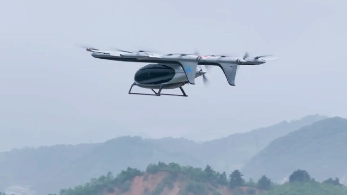 Kuryelere rakip çıktı: 2 tonluk dev drone çay teslimatı yaptı