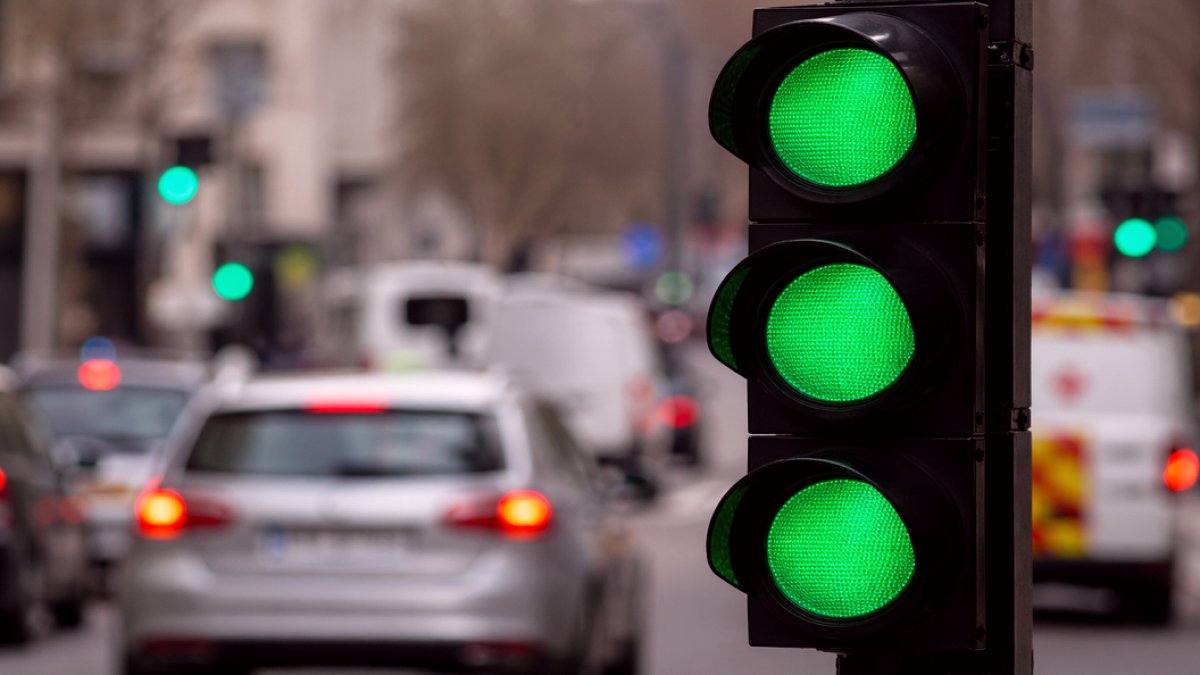 Japonlar neden yılda sadece bir gün yeşil trafik lambası yakıyor