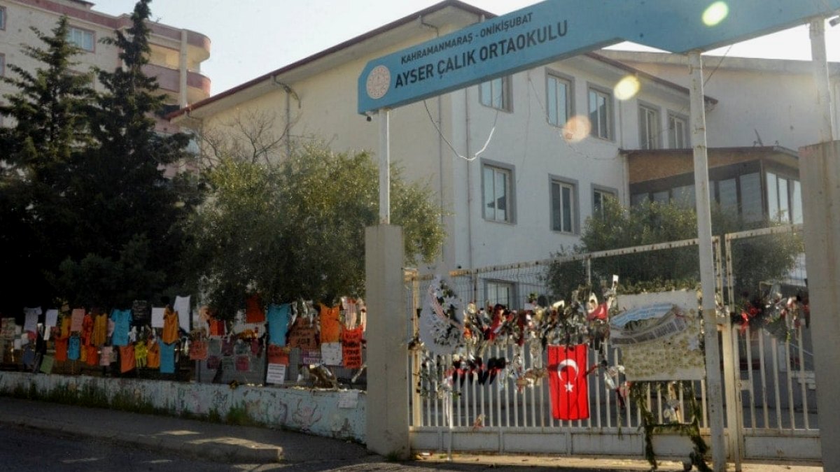 Ayser Çalık Ortaokulu'nda sessiz 23 Nisan