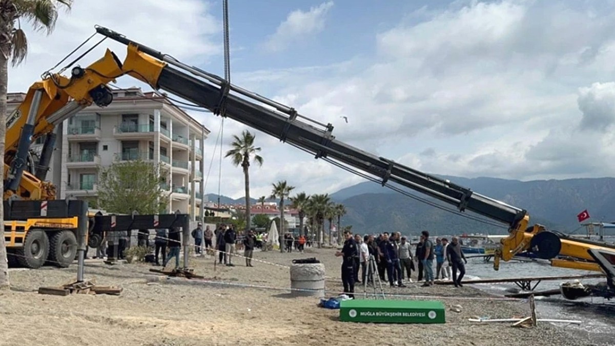 Marmaris'te vincin kırılan kaldırma kolu üzerine düşen işçi öldü: 2 gözaltı