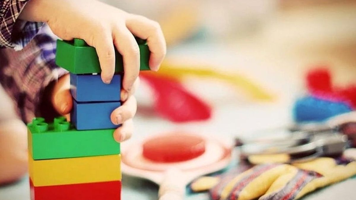 İran savaşı çocukların mutluluğunu elinden aldı