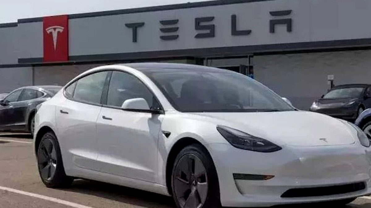 Tesla'nın efsane özelliği Türkiye’ye geliyor