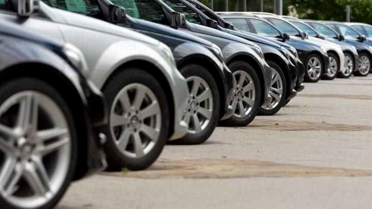 Otomotiv devi ülkeden çekiliyor: Satışları tamamen durduracak