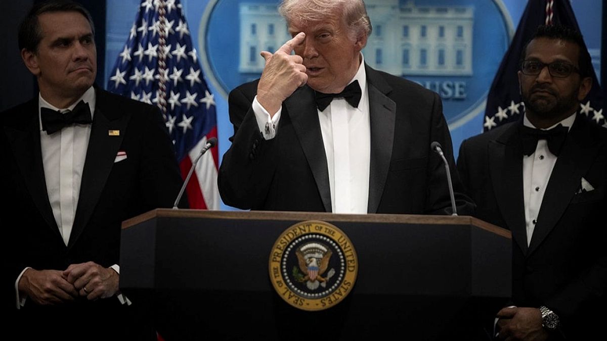 Gündem İran! Trump ulusal güvenlik ekibini topladı