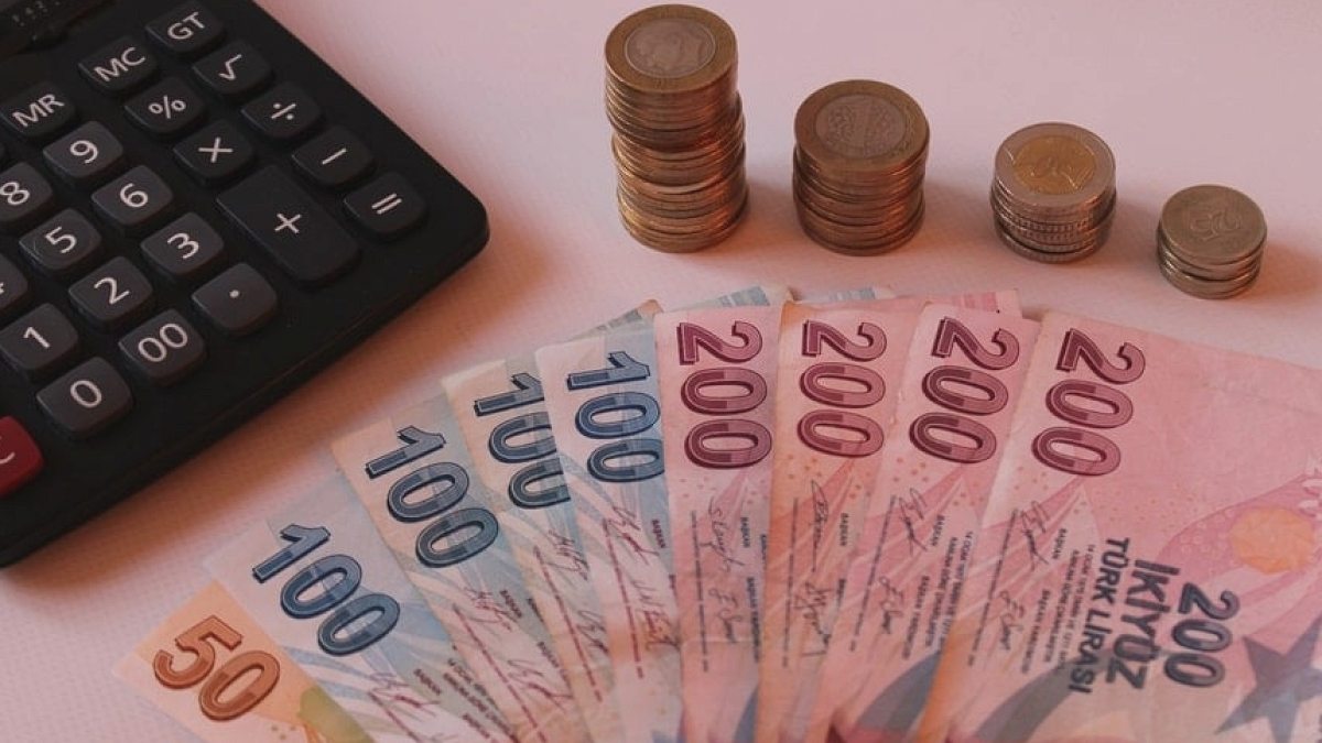 Ekonomik güven endeksi nisanda azaldı