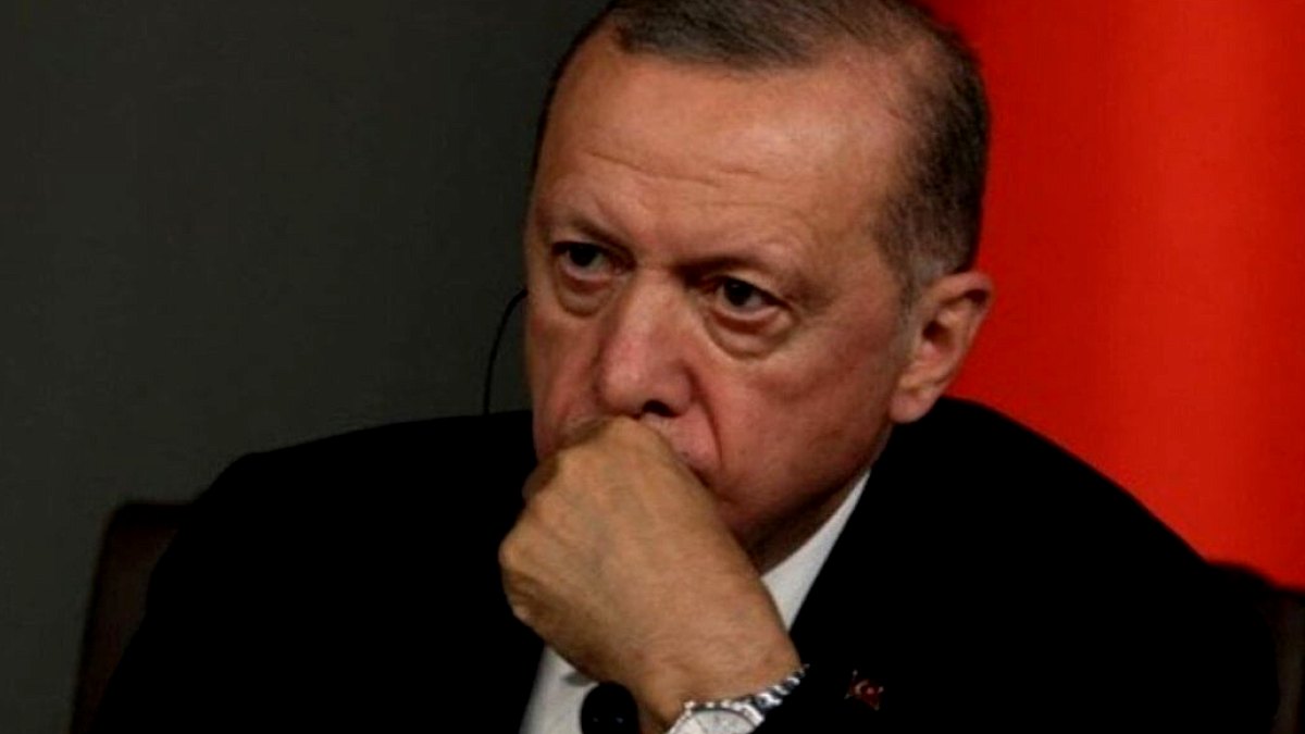İktidar medyası duyurdu: Erdoğan'ın kafasındaki seçim tarihi
