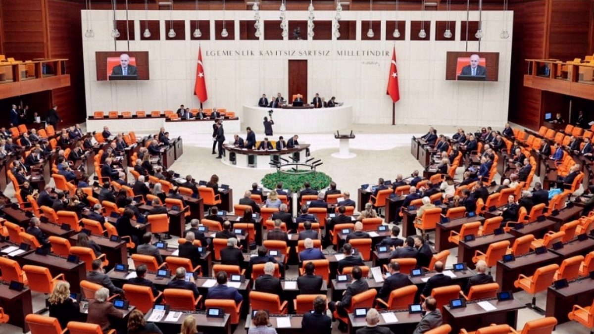 Madem okulda şiddet var, Avrupa’yı gezelim