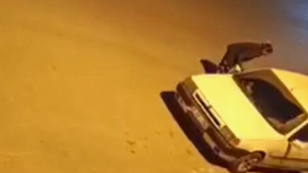 Arabasını çalmaya kadını balkondan izledi! Mahalleli peşini bırakmadı