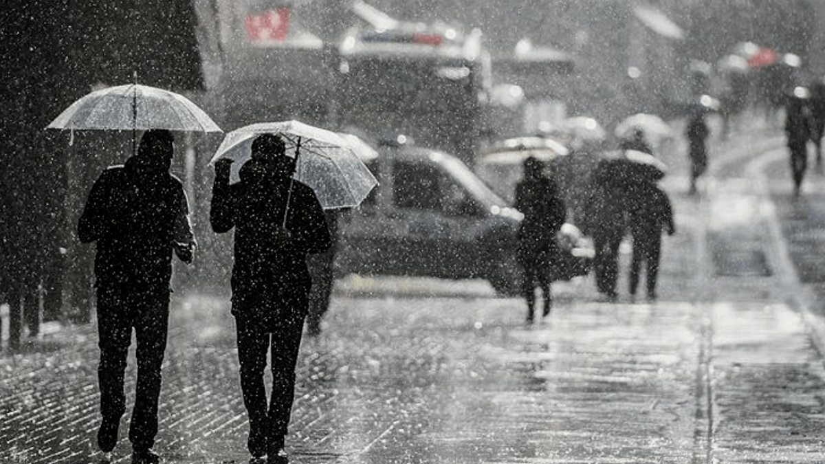Meteoroloji tarih verdi: Bir anda bıçak gibi kesilecek