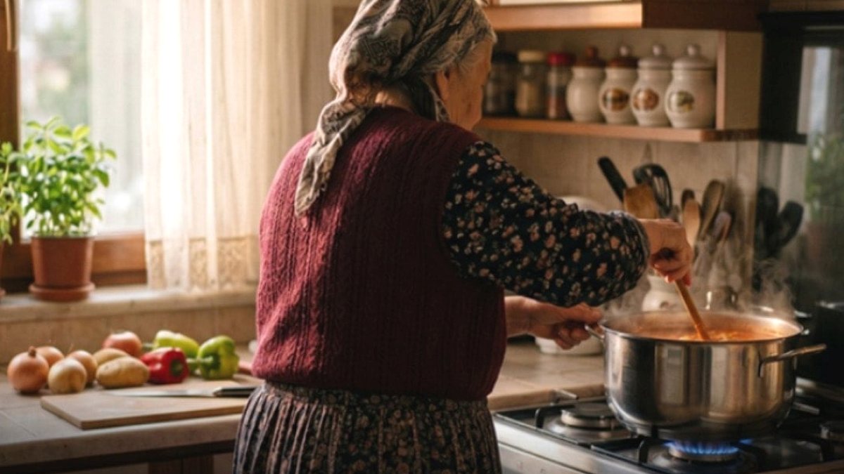 Yemek yaparken elbisesi tutuşan Meryem teyze yanarak can verdi