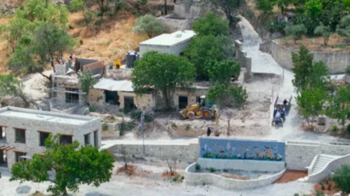 İsrail eski Türk topraklarını satın almaya başladı: Girişleri kapattılar