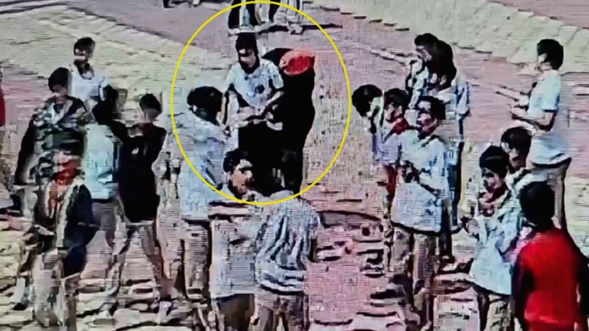 Heimlich manevrası öğrencinin hayatını kurtardı!