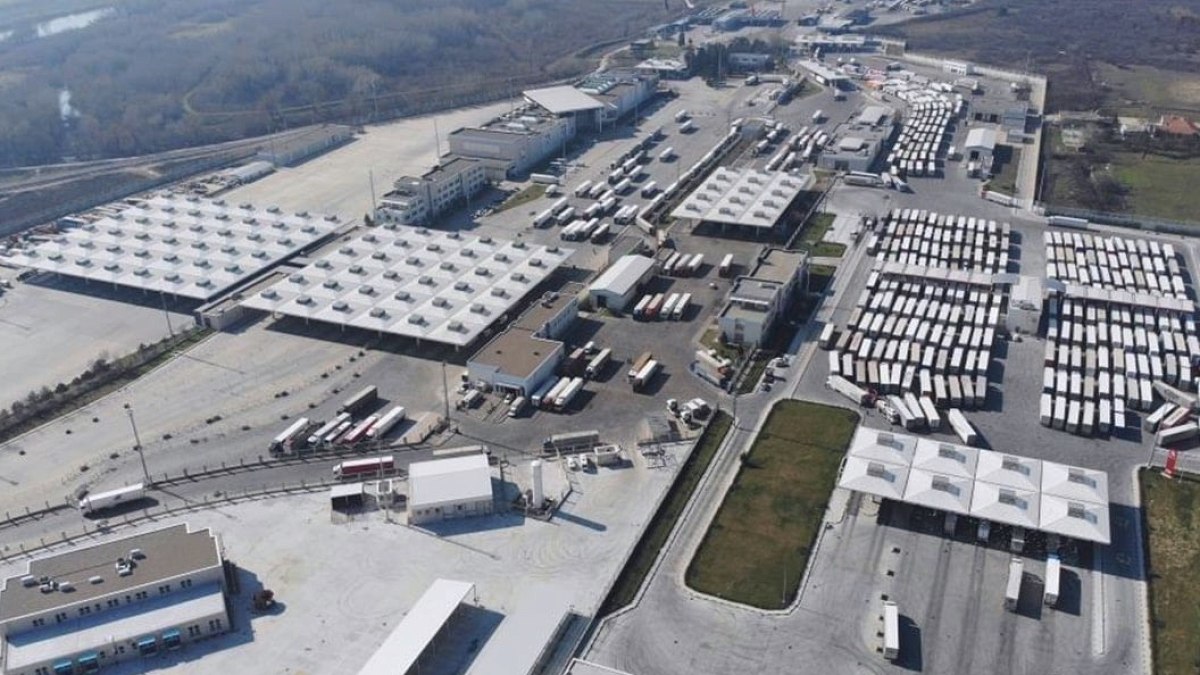 Sınır kapılarında 659 kilogram uyuşturucu ele geçirildi