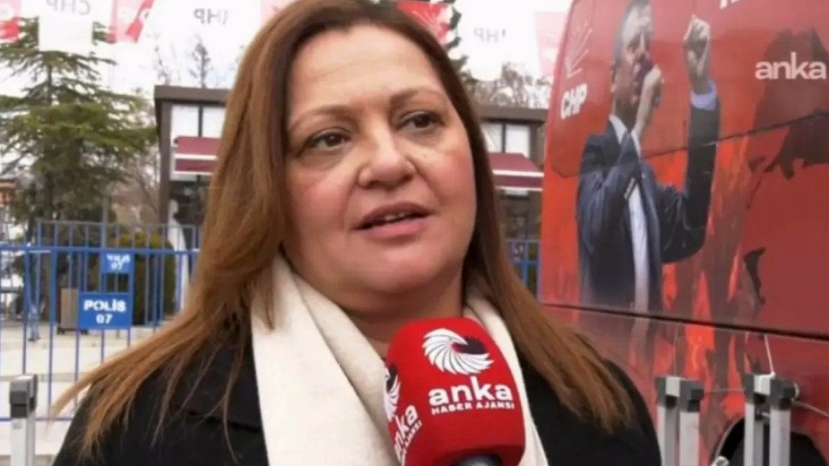 Son dakika...  CHP'den ihracı istenen Burcu Köksal istifa etti!