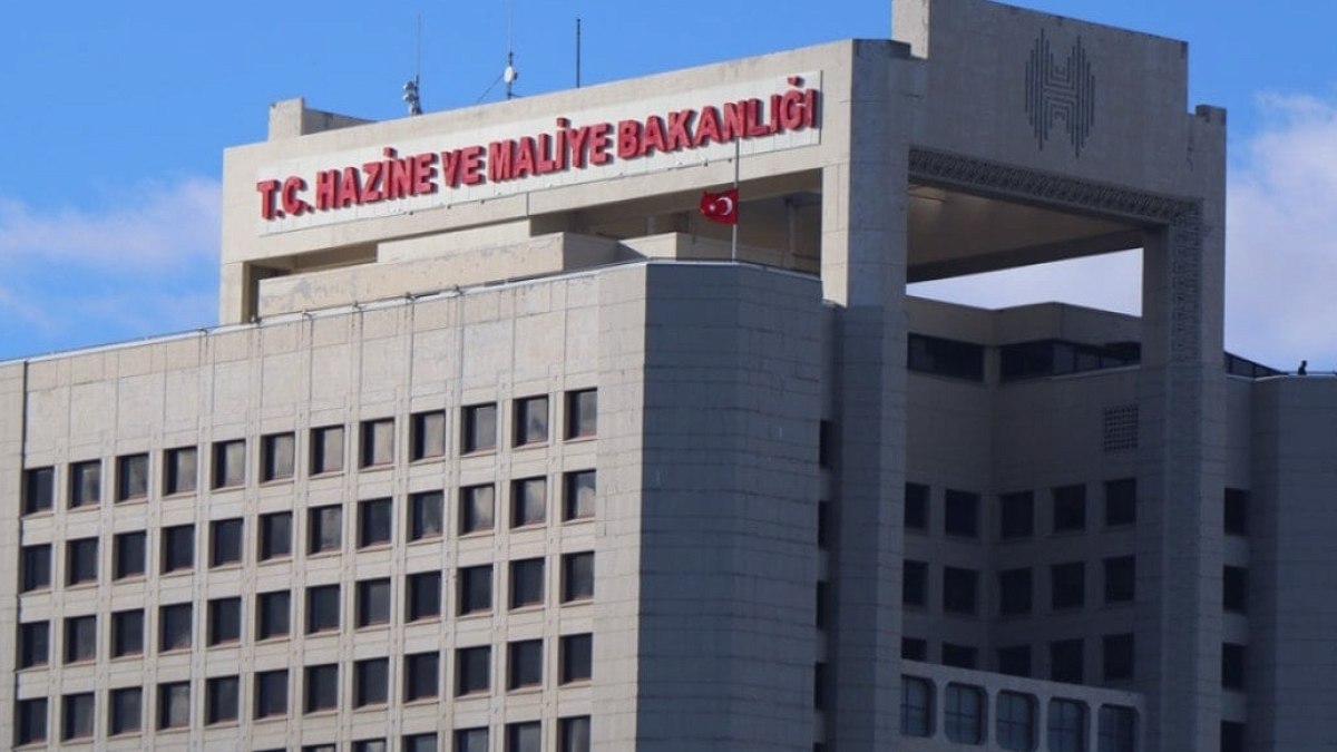 Hazine bahar yüzü göremez