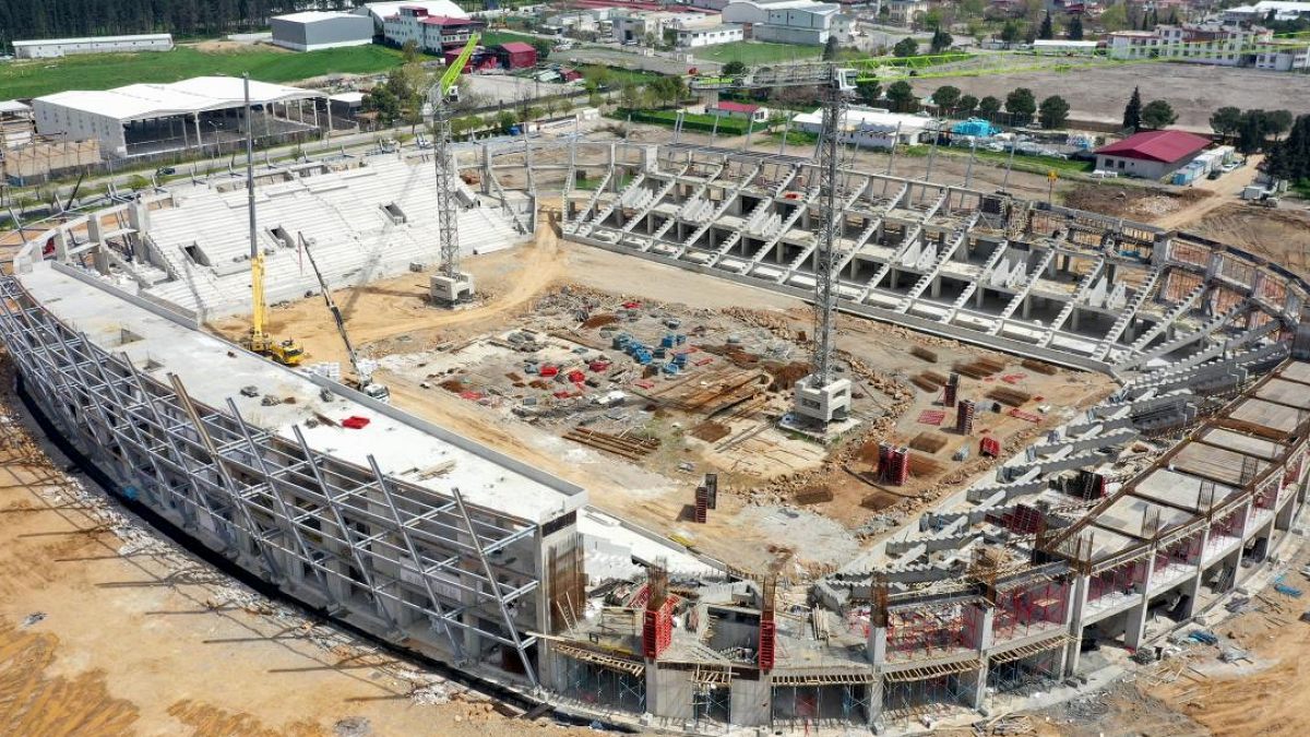 Türkiye'ye yeni dev stadyum geliyor
