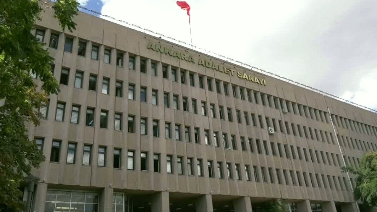 ABK soruşturmasını yürüten polislerin FETÖ davasında karar