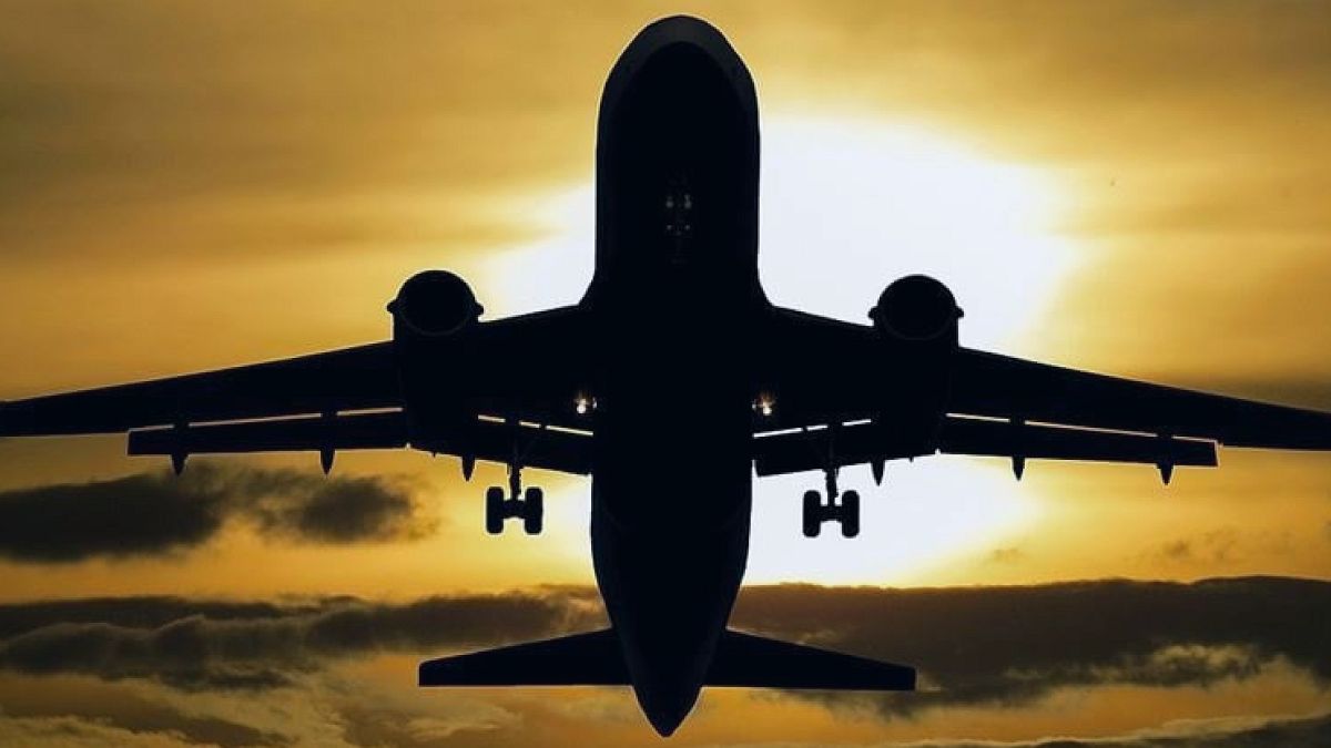 Air India, Küresel Gerilimler ve Yüksek Yakıt Maliyetleri Nedeniyle Uluslararası Uçuş Ağını Küçültüyor