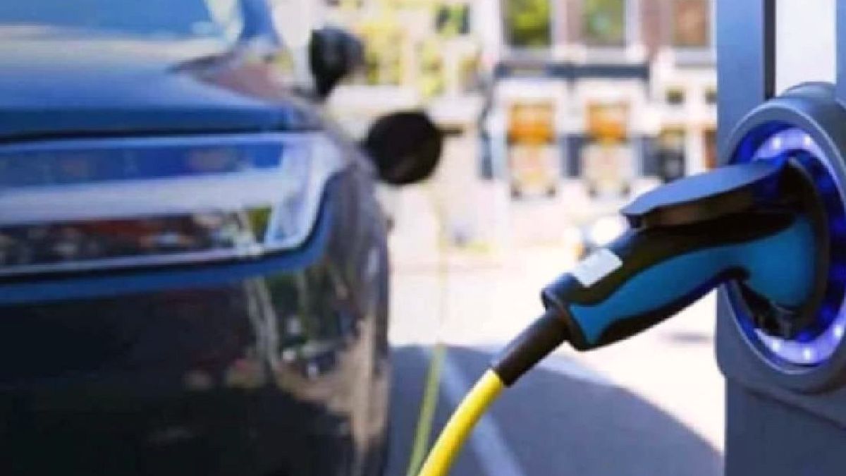 Bayram Yolu Elektrikli Otomobillerle Uzuyor: Hangi Model Daha Az Mola Verdiriyor?