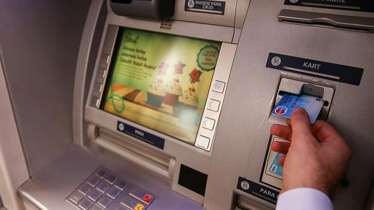 Bayram Öncesi Bankalardan Nakit Çekim Limitlerinde Cömert Artış