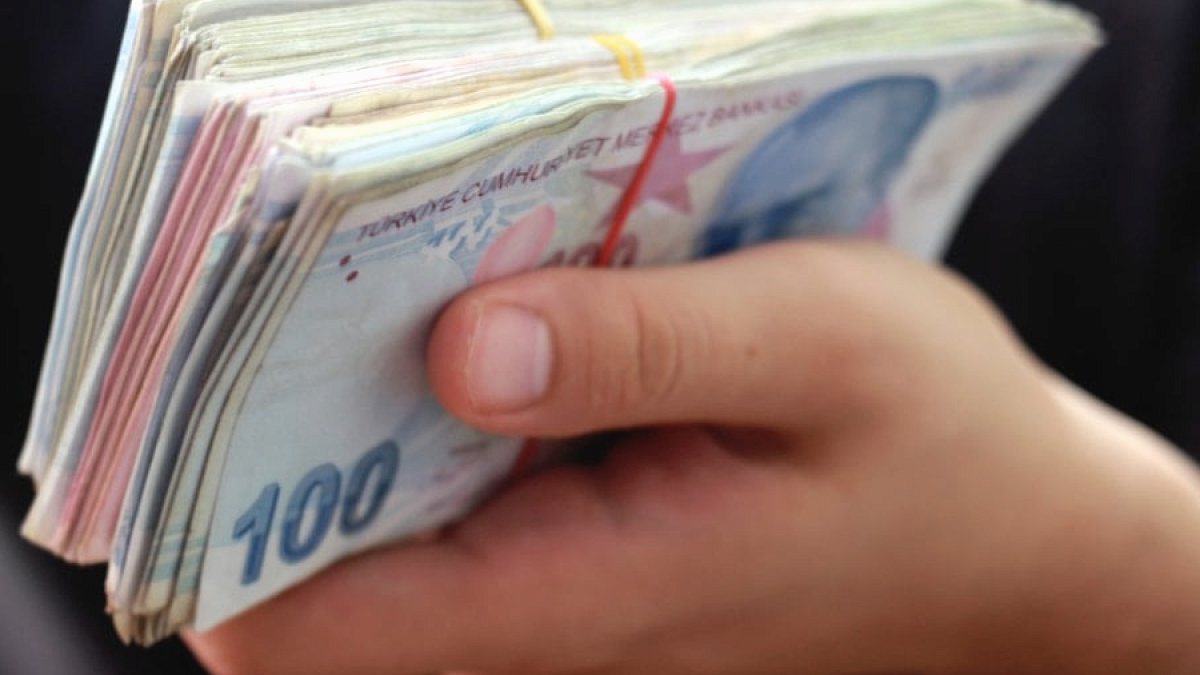 Mevduat Faizi Rekor Kırdı: 400 Bin TL'nin Aylık Getirisi Şaşırttı
