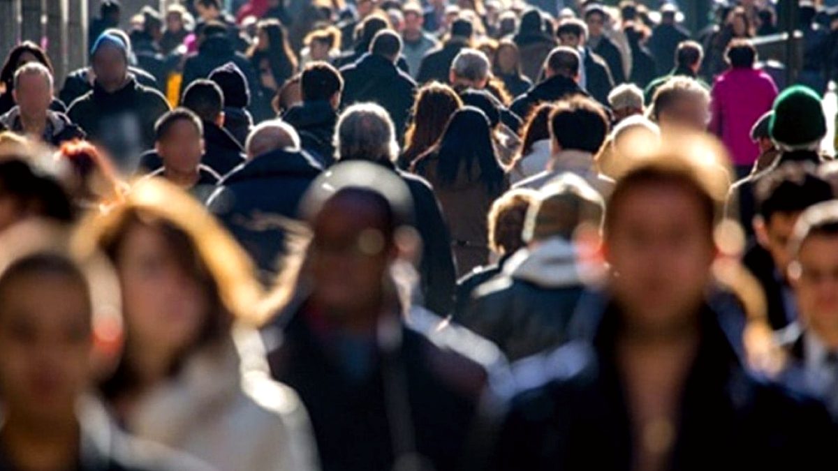 Türkiye'de İşsizlik Tehlikesi Büyüyor: Gençler ve Kadınlar En Çok Etkilenen Kesim