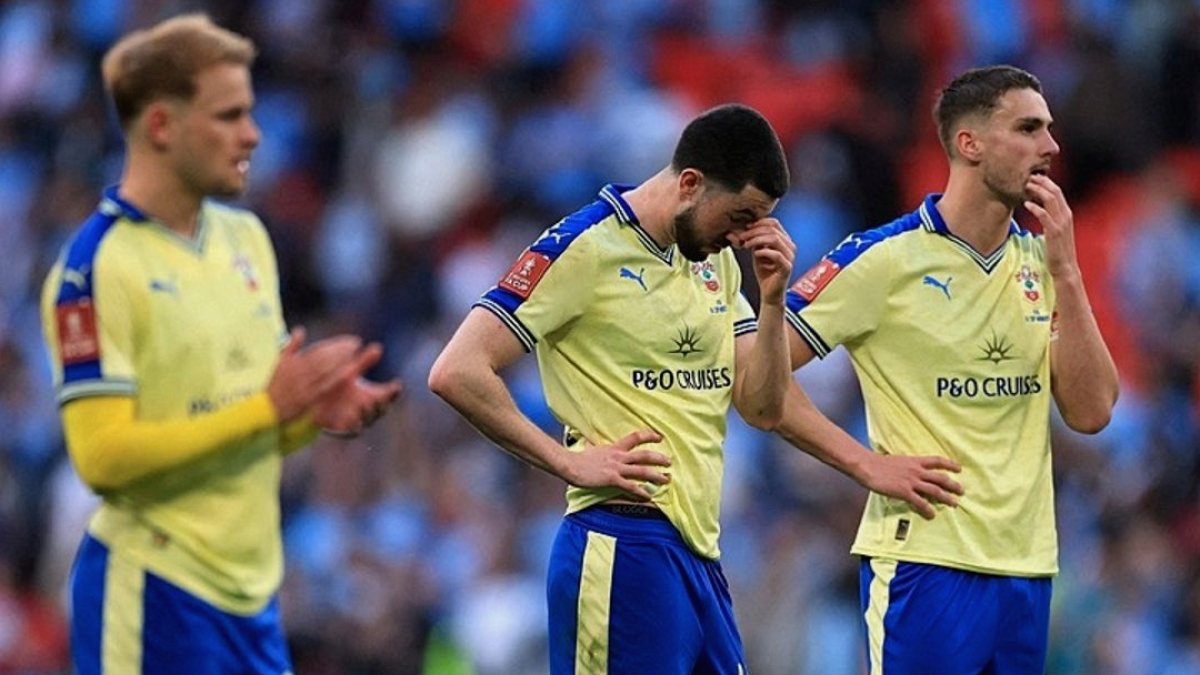 Southampton FC'ye Yeni Soruşturma: Rakip Antrenmanlarını İzleme İddiası