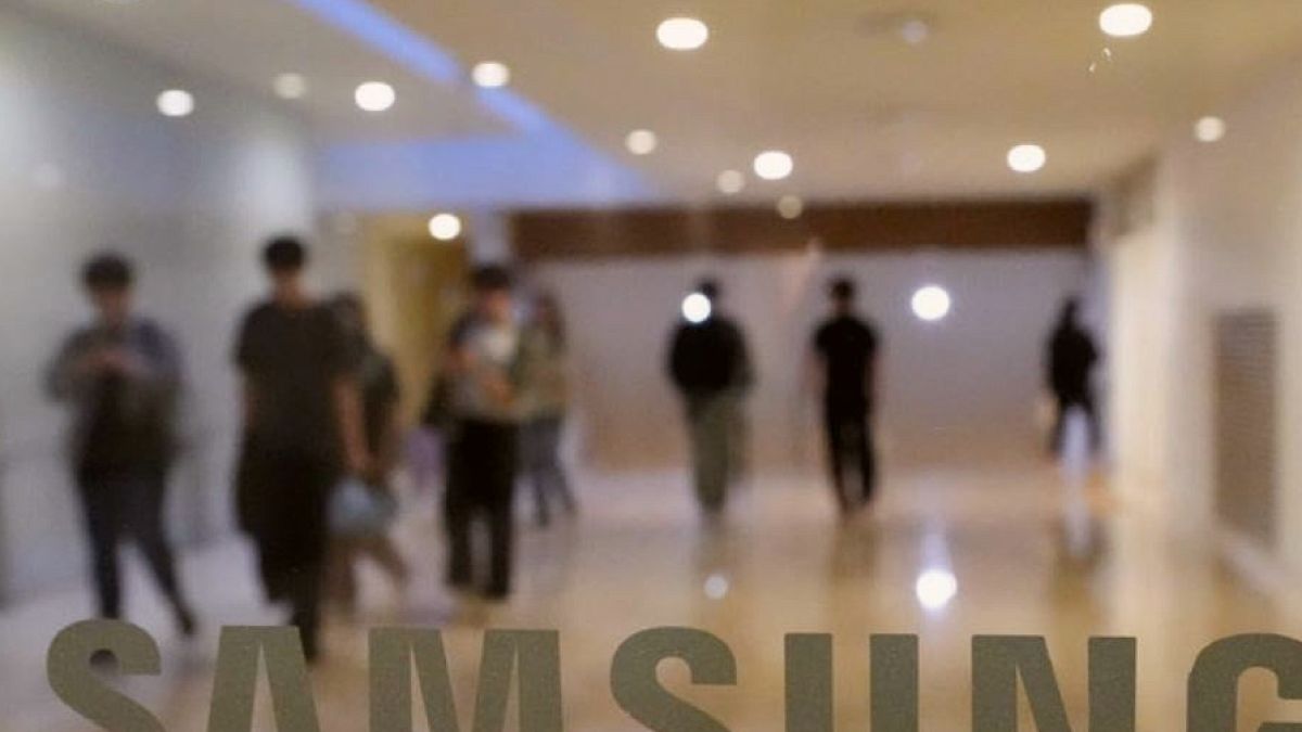 Samsung'ta Grev Tehdidi: Çalışanlara Astronomik Teklifle Kriz Aşılıyor