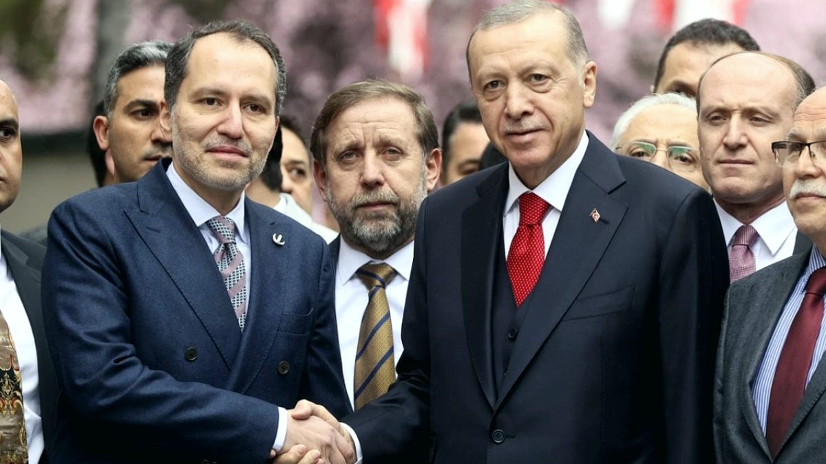 Erbakan'dan Erdoğan'ı Endişelendirecek Seçim Anketi Sonucu