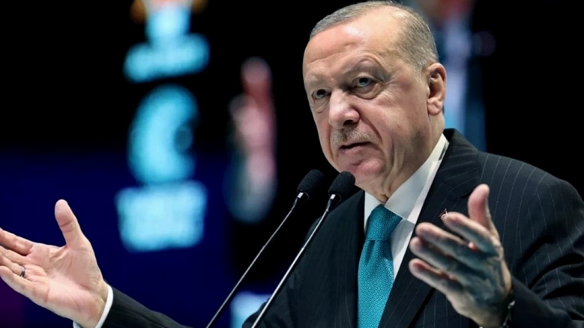 İstanbul Bilgi Üniversitesi Cumhurbaşkanlığı Kararıyla Kapatıldı
