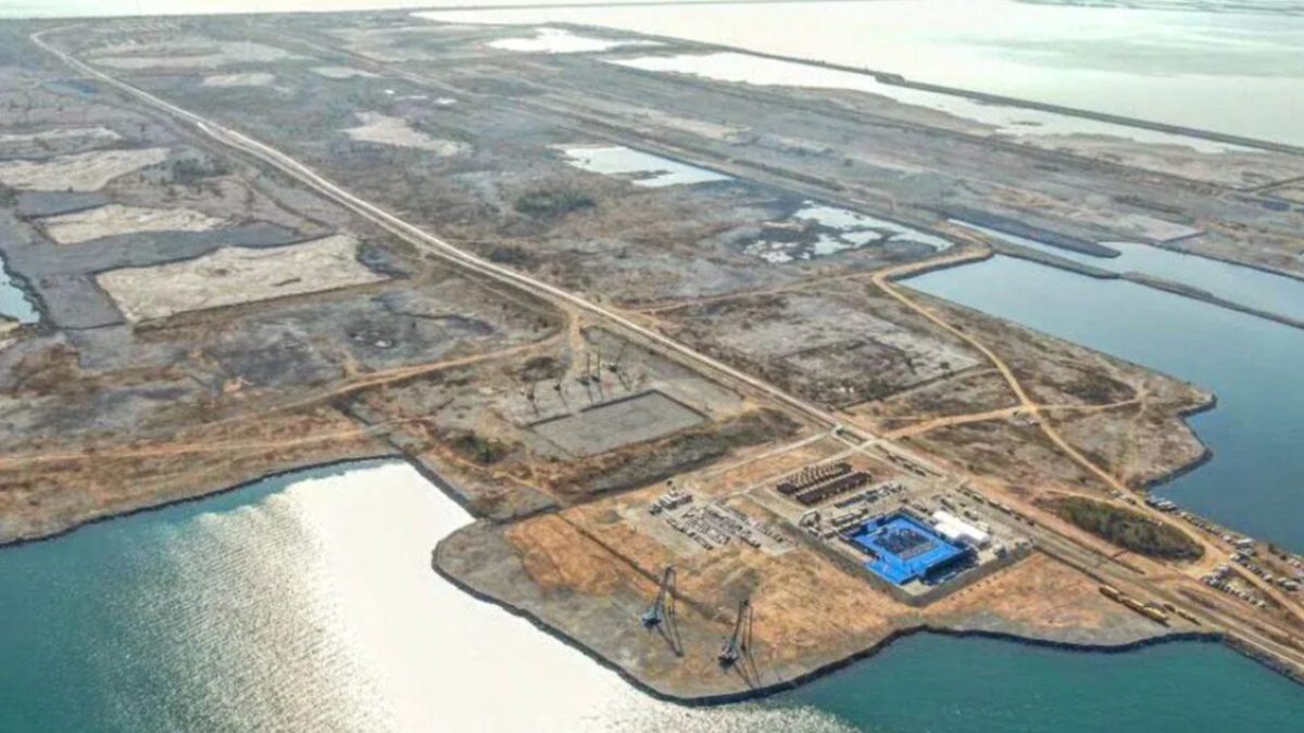 Çin'den Dev Proje: Deniz Üzerine Dünyanın En Büyük Havalimanı İnşa Ediliyor