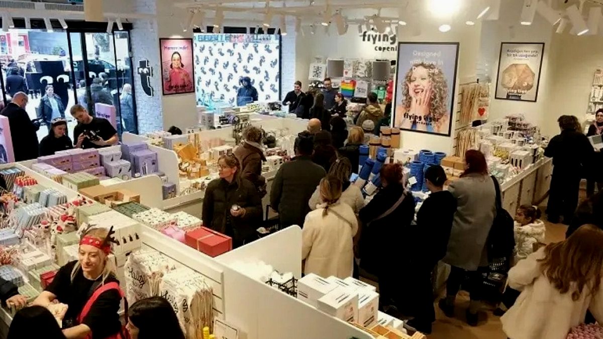 900 Mağazalı Perakende Devi Flying Tiger Copenhagen Satış Sürecinde