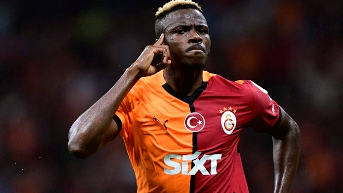 Osimhen'den Göz Kamaştıran Lüks: Milyonluk Aksesuarlar Dikkat Çekti