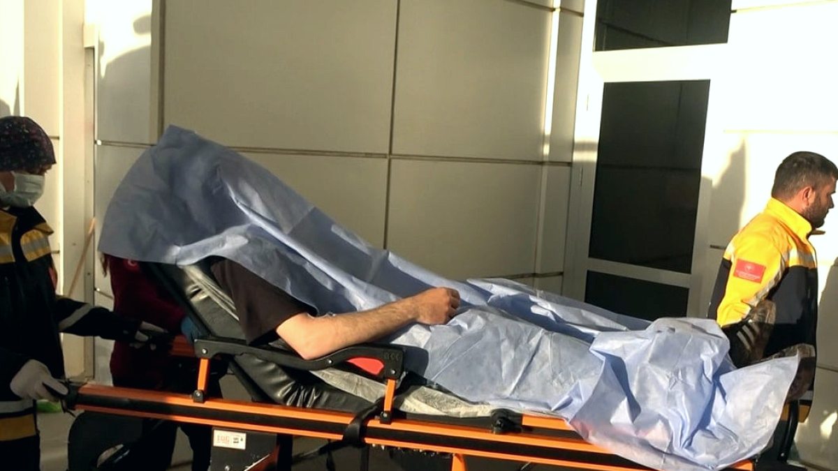 Aksaray'da Borç Tartışması Kanlı Bitti: Bıçaklı Saldırı ve Dayak!