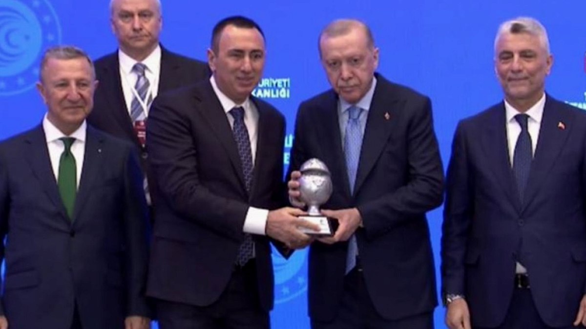 Merkez Bankası Enflasyon Tahminlerini Yükseltti: Faiz Politikası Mercek Altında