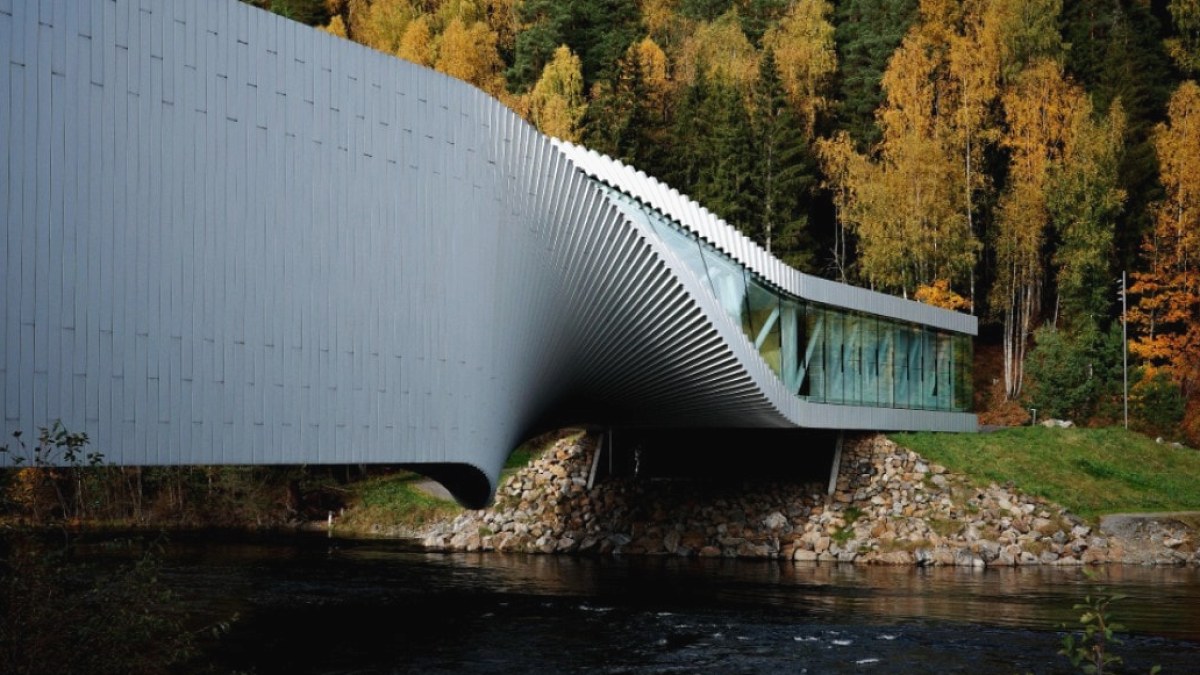 Norveç'te Sanat ve Mimariyi Birleştiren Bükülmüş Köprü: The Twist