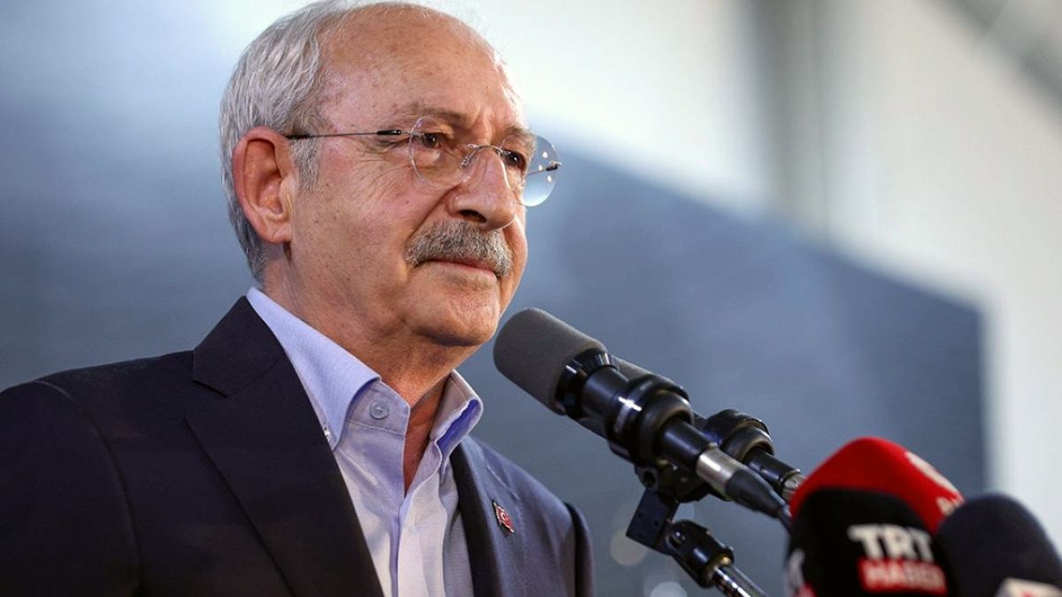 CHP'de Kılıçdaroğlu Dönemi: 24 Çalışan Tazminatsız İşten Çıkarıldı