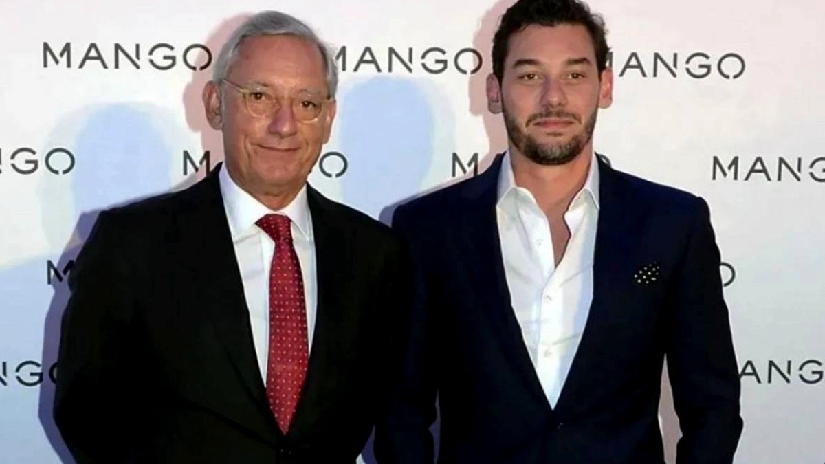 Mango Kurucusunun Oğlu, Babanın Şüpheli Ölümü Sonrası Görevinden Ayrıldı