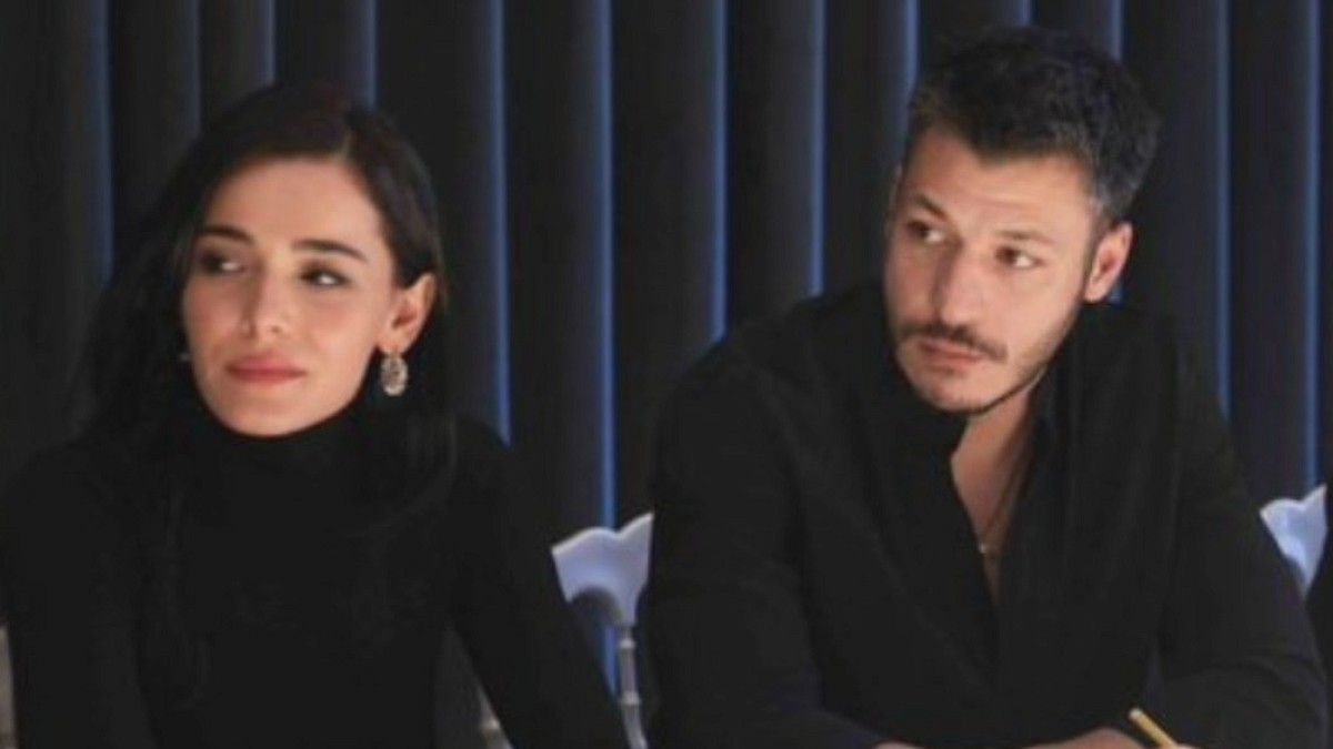 Kubilay Aka ve Hafsanur Sancaktutan Yolları Mercan Köşkü'nde Kesişti